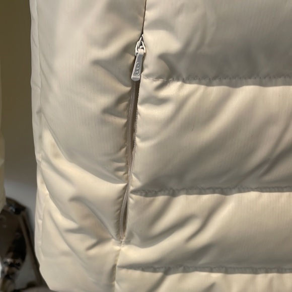 Women’s Columbia Ski Jacket - Picture 5 of 7